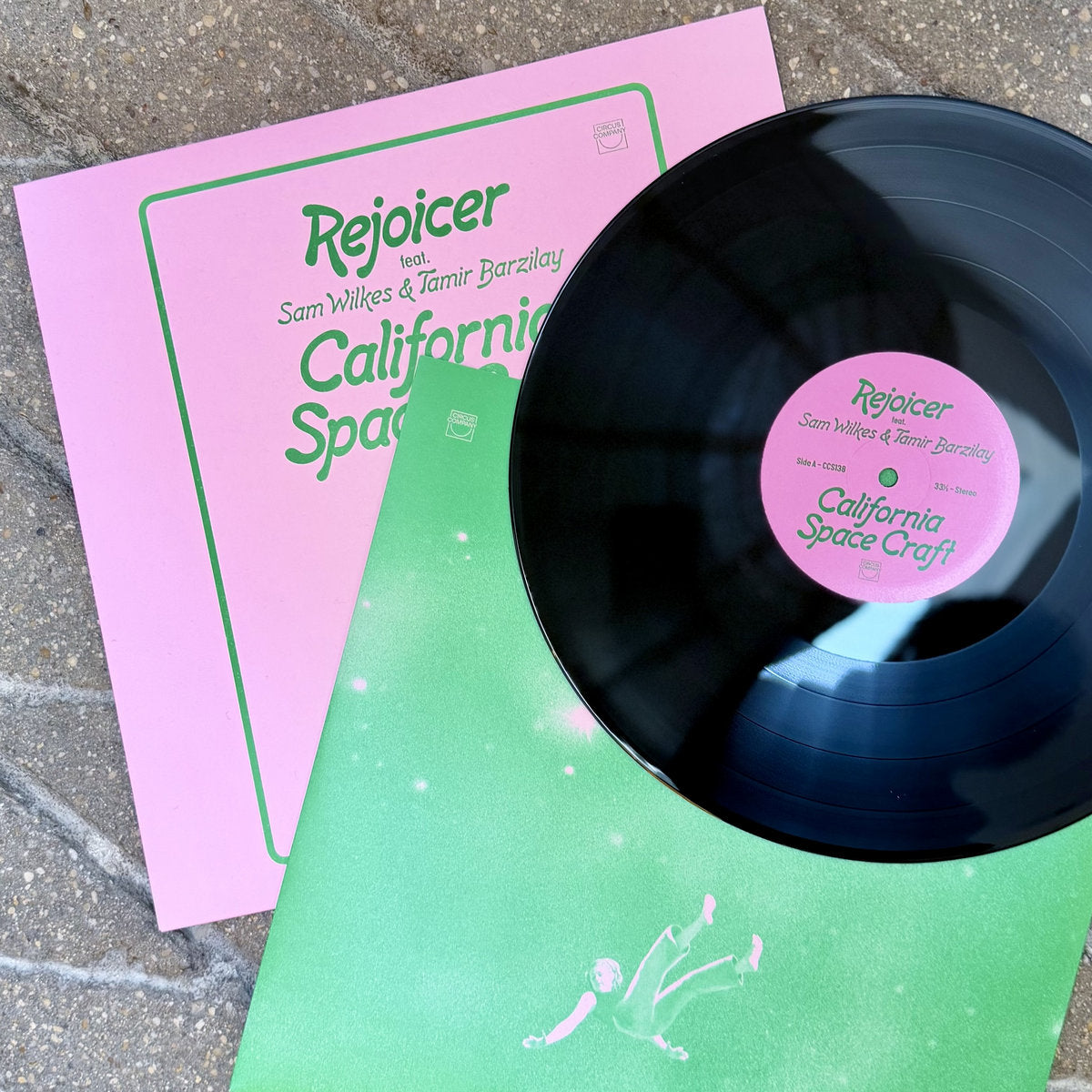 Rejoicer Feat. Sam Wilkes & Tamir Barzilay – California Space Craft