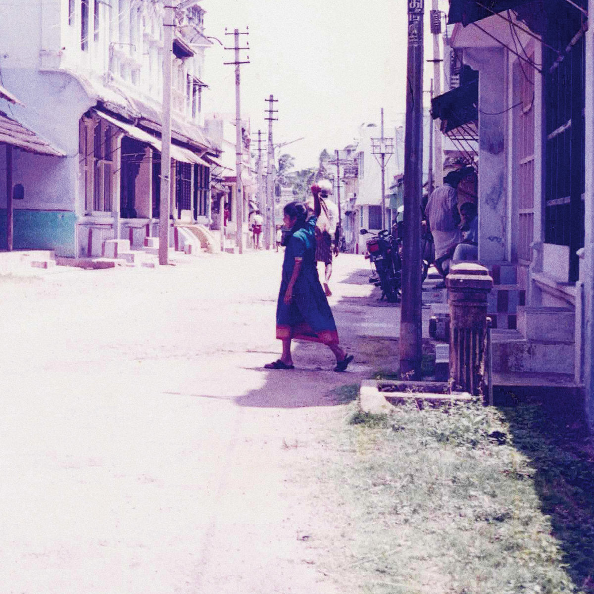Ganavya – Nilam