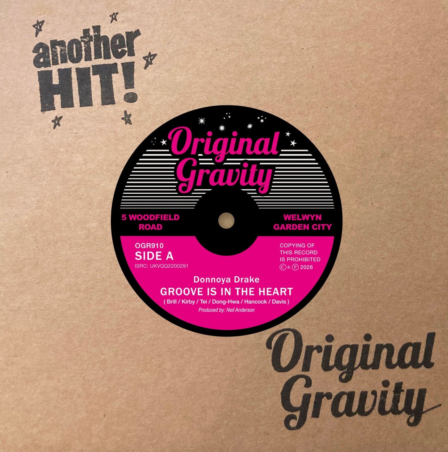 Donnoya Drake - Groove Is In The Heart