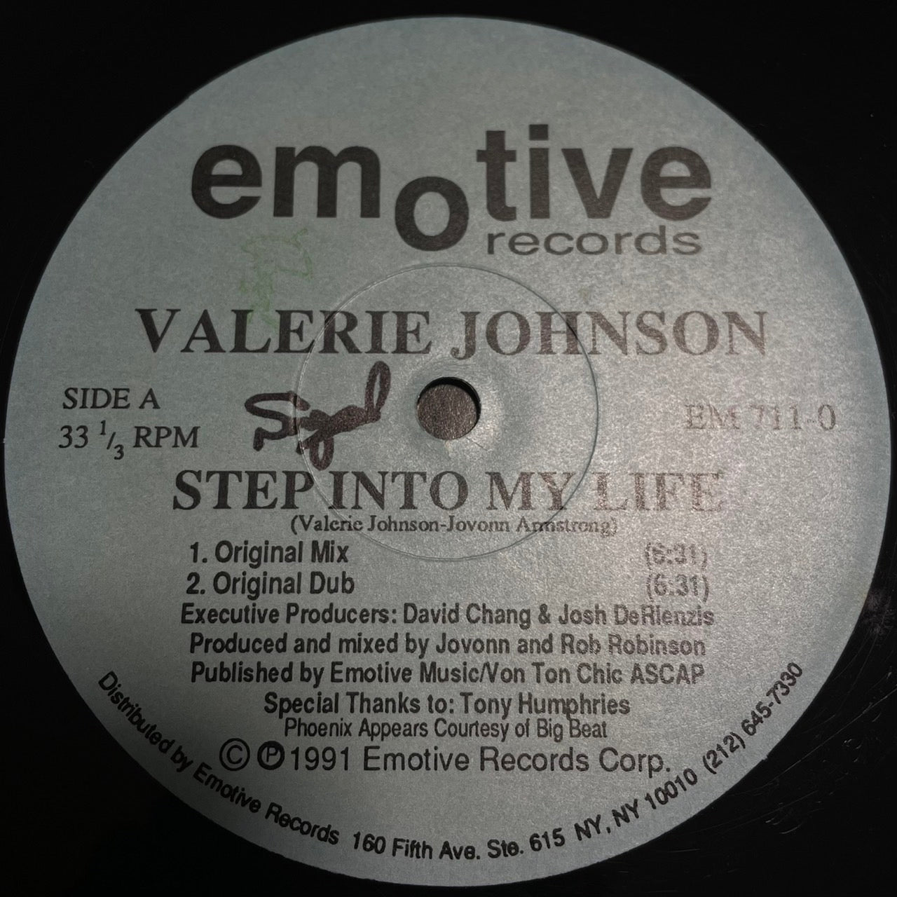 VALERIE JOHNSON / STEP INTO MY LIFE (USED)